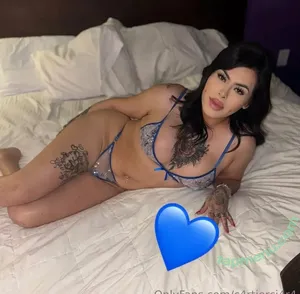 c4rtierci4r4 / c4rtiriku nude photo #0032