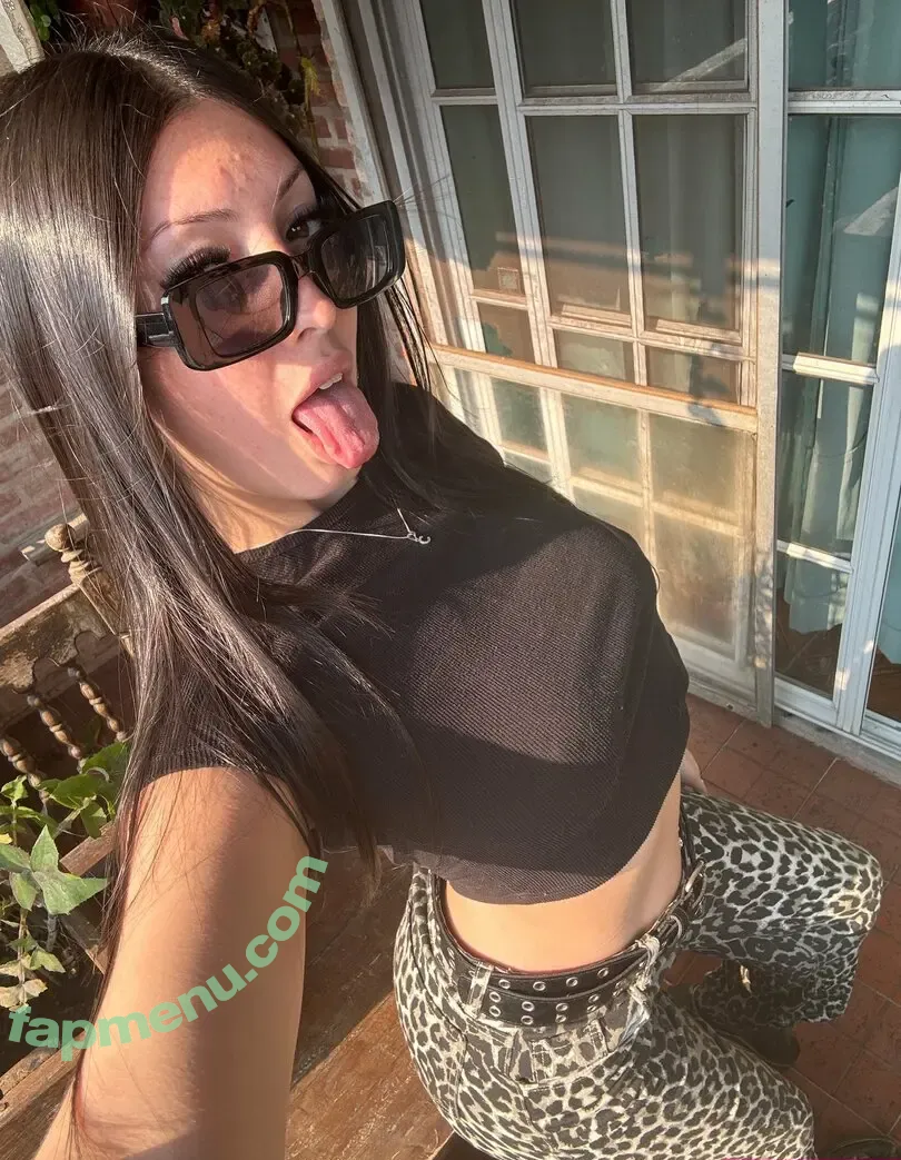 caami.rose nude photo #0010 (caami.rose)
