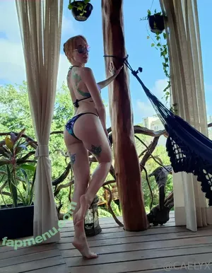 caelyx / caelyxofficial nude photo #0101