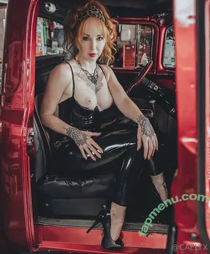 caelyx / caelyxofficial nude photo #1715