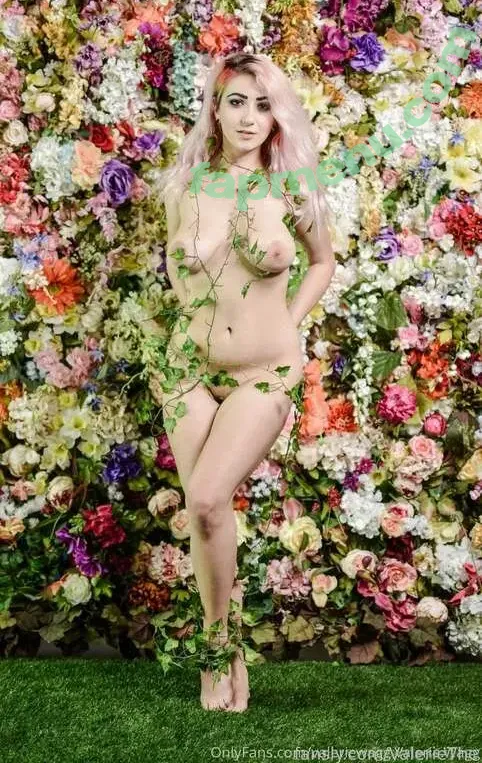 Caffeine nude photo #0022 (Heyitscaffeine)