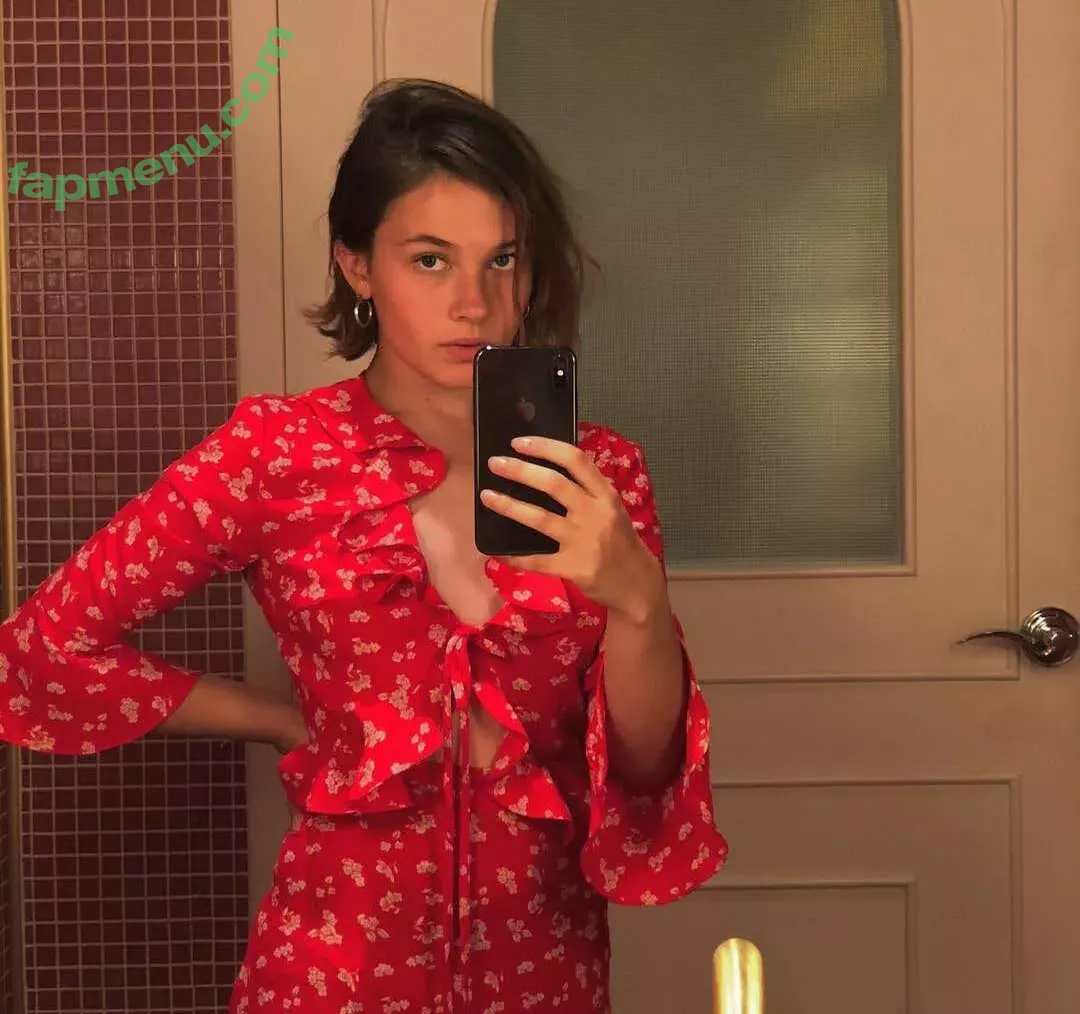 Cailee Spaeny nude photo #0001 (caileespaeny)