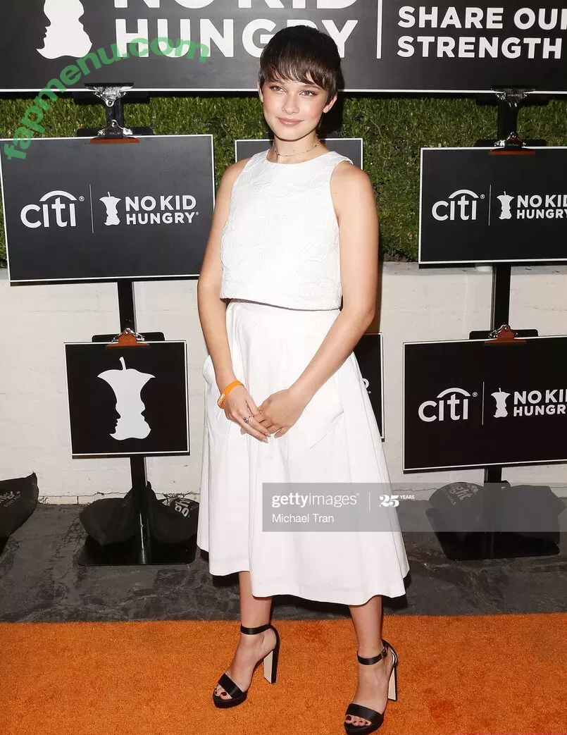 Cailee Spaeny nude photo #0021 (caileespaeny)