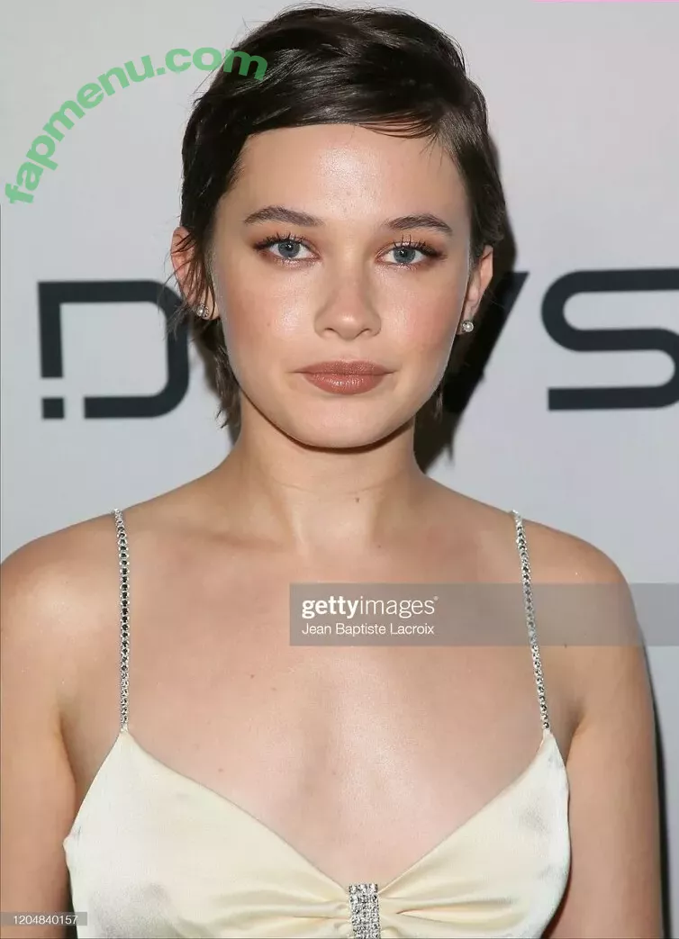 Cailee Spaeny nude photo #0033 (caileespaeny)