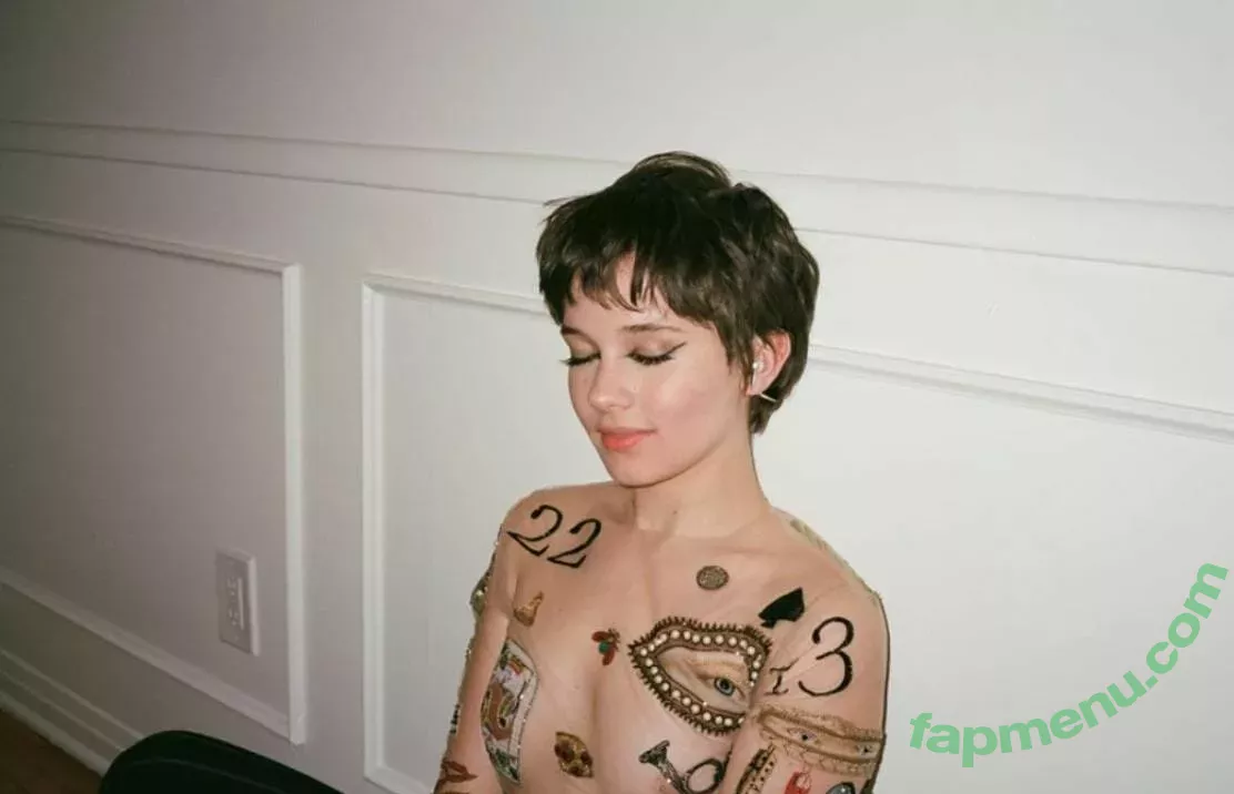 Cailee Spaeny nude photo #0057 (caileespaeny)