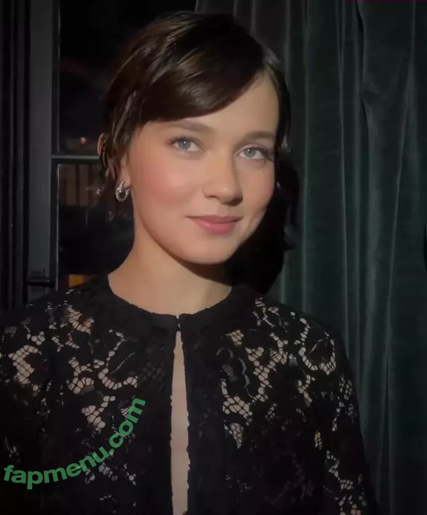 Cailee Spaeny nude photo #0159 (caileespaeny)