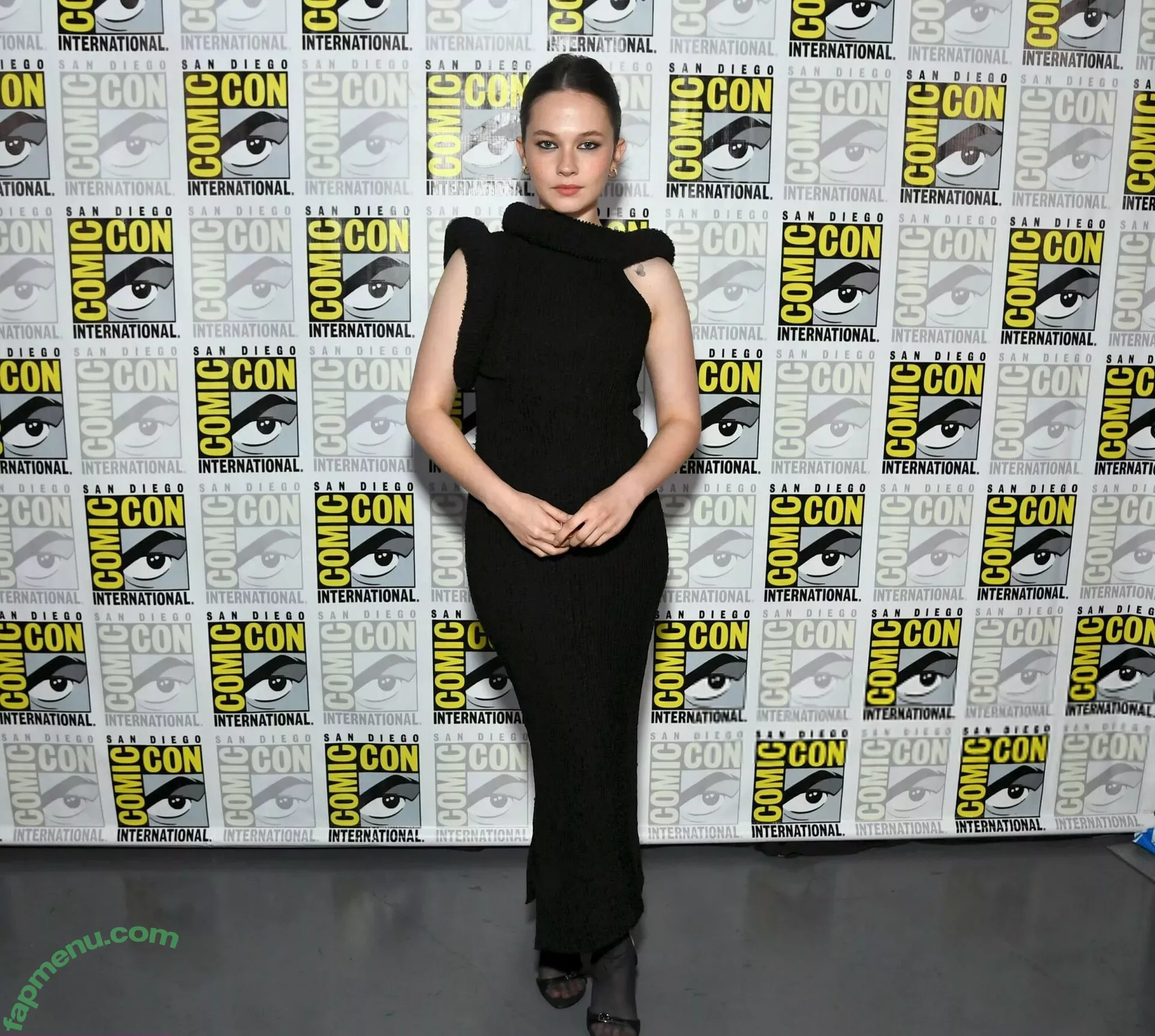 Cailee Spaeny nude photo #0245 (caileespaeny)