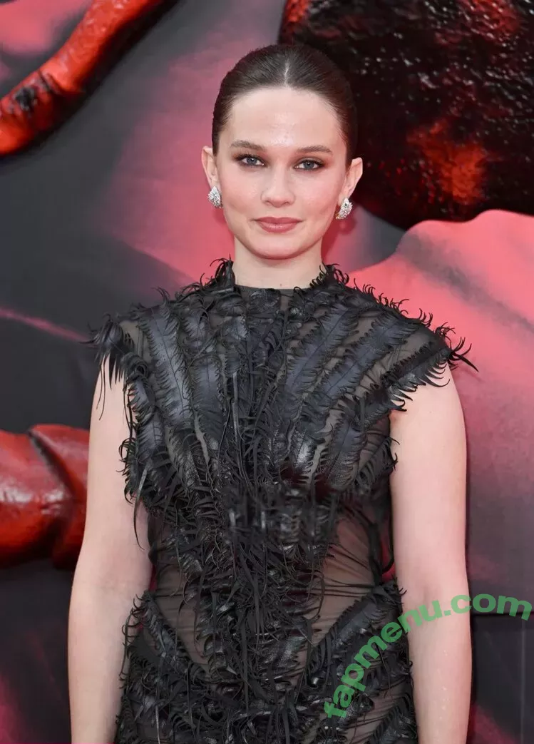 Cailee Spaeny nude photo #0299 (caileespaeny)