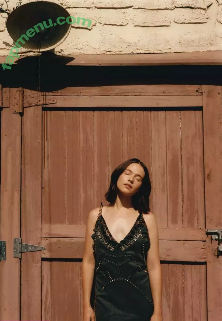 Cailee Spaeny nude photo #0311 (caileespaeny)