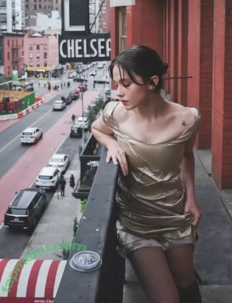Cailee Spaeny nude photo #0338 (caileespaeny)