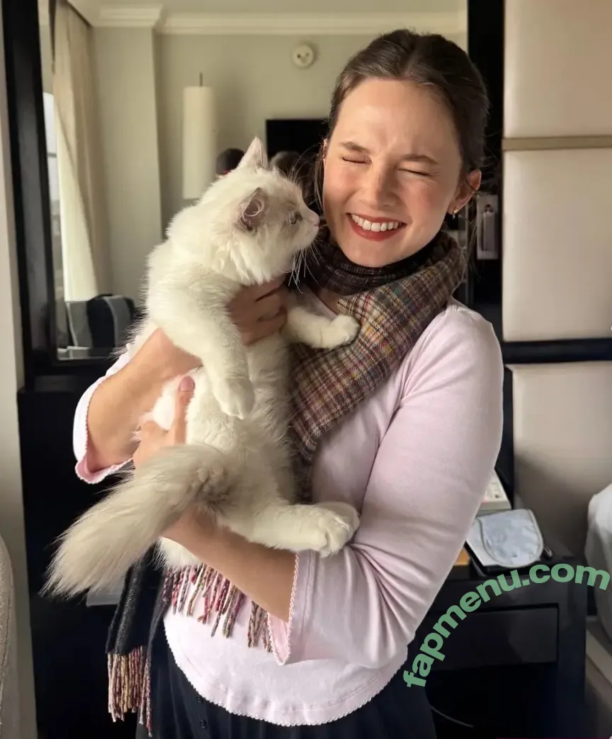 Cailee Spaeny nude photo #0866 (caileespaeny)