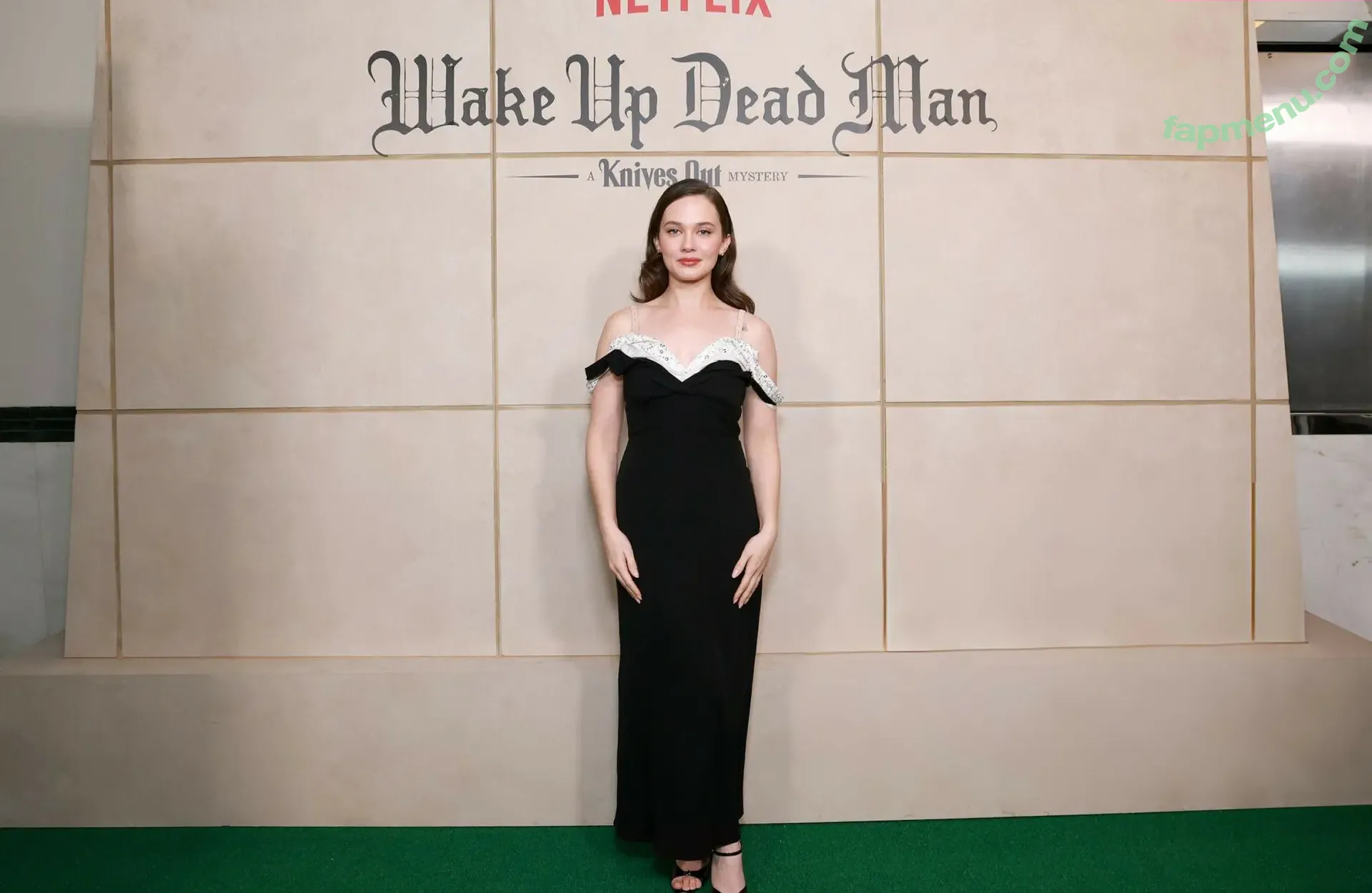 Cailee Spaeny nude photo #0917 (caileespaeny)