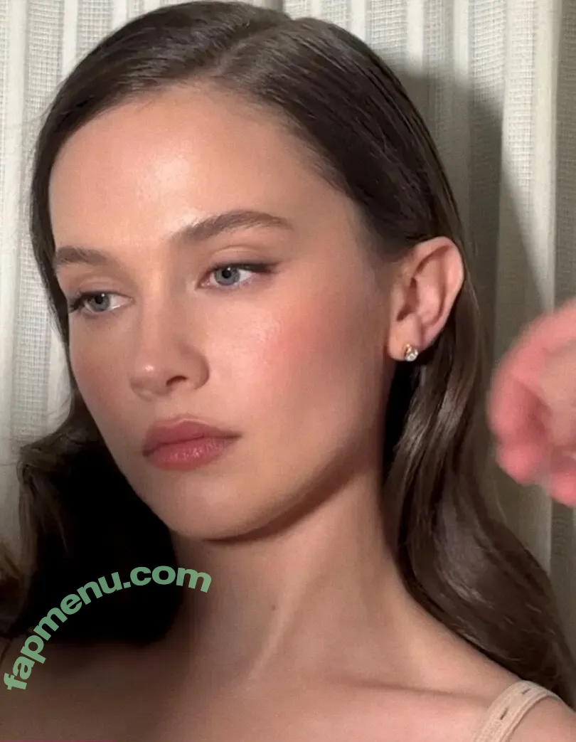 Cailee Spaeny nude photo #0956 (caileespaeny)