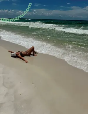 Cailey Presley Fleming / caileypresleyfleming nude photo #0027