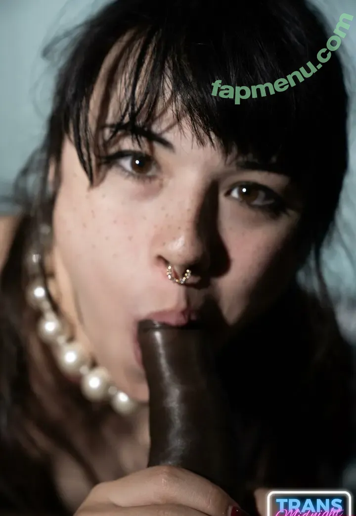 Caileykatts nude photo #0091 (Caileyanne / Caillazy / deviantr)