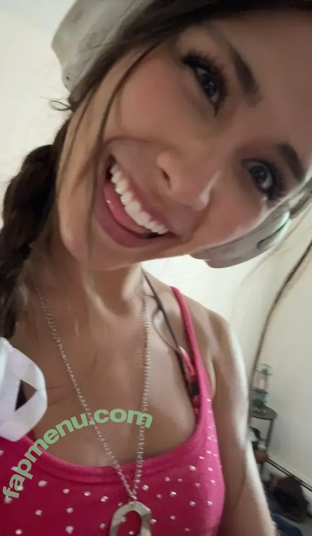 Cait Knight nude photo #0008 (cait.knight)