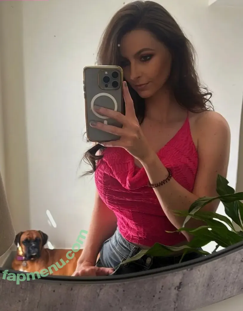 Cait Wheeler nude photo #0024 (caitwheeler)