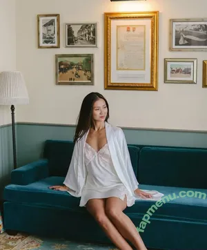 Caitanya Tan / caitofalltraits nude photo #0022