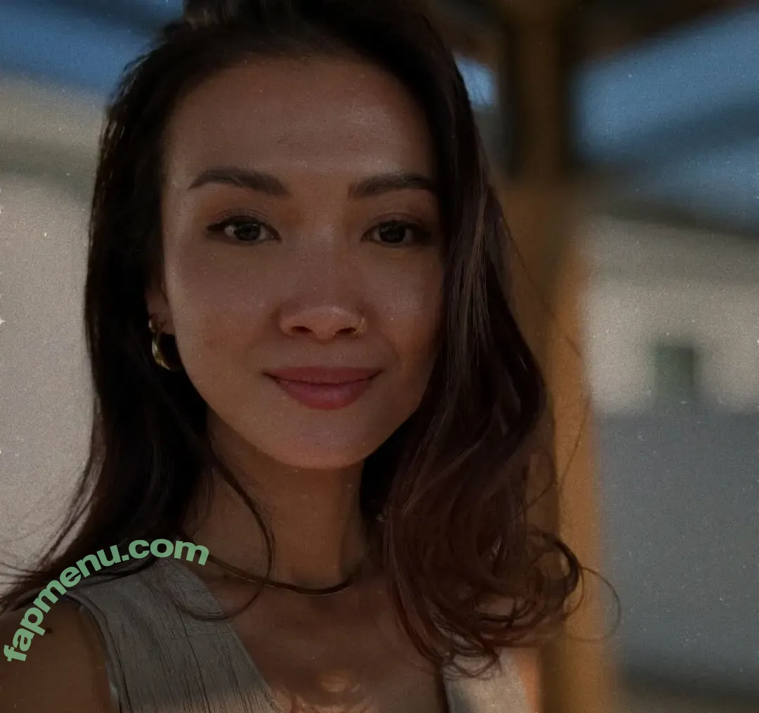 Caitanya Tan nude photo #0015 (caitofalltraits)