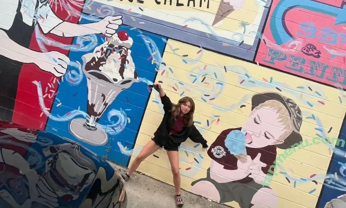 Caitibugzz nude photo #0028 (caitibugzz_)