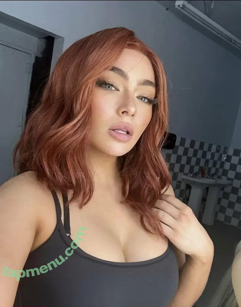 Caitlin Christine nude photo #0062 (Caitchristinee / caitlinchristinee)