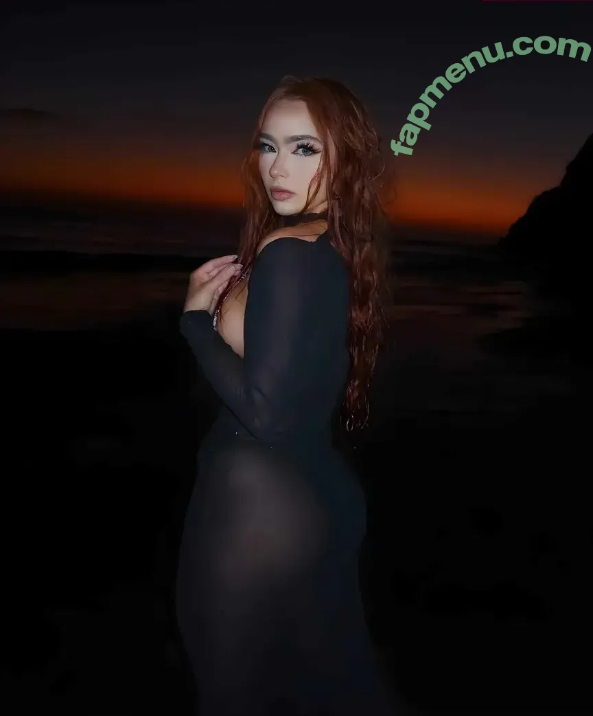 Caitlin Christine nude photo #0063 (Caitchristinee / caitlinchristinee)