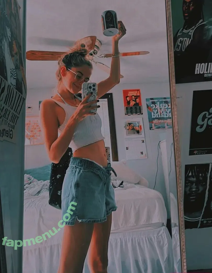 Caitlin Marie Reacts nude photo #0014 (She's Scared / the.caitlin.marie)