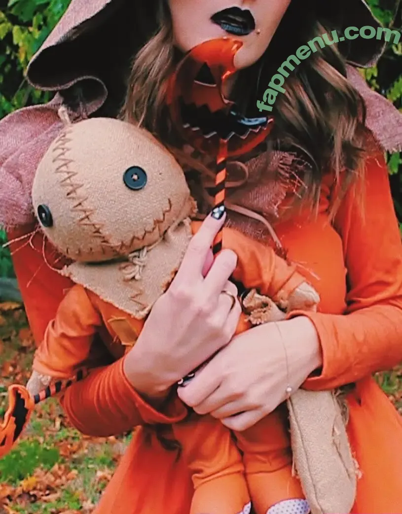 Caitlin Marie Reacts nude photo #0026 (She's Scared / the.caitlin.marie)