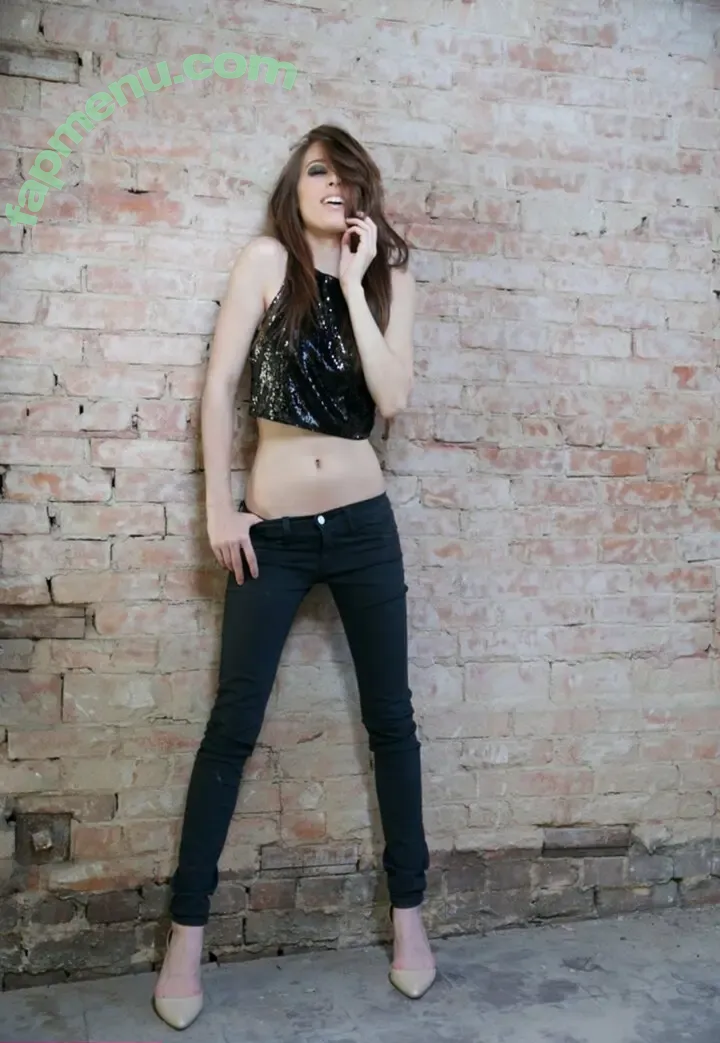 Caitlin McSwain nude photo #0534 (caitlindmcswain)