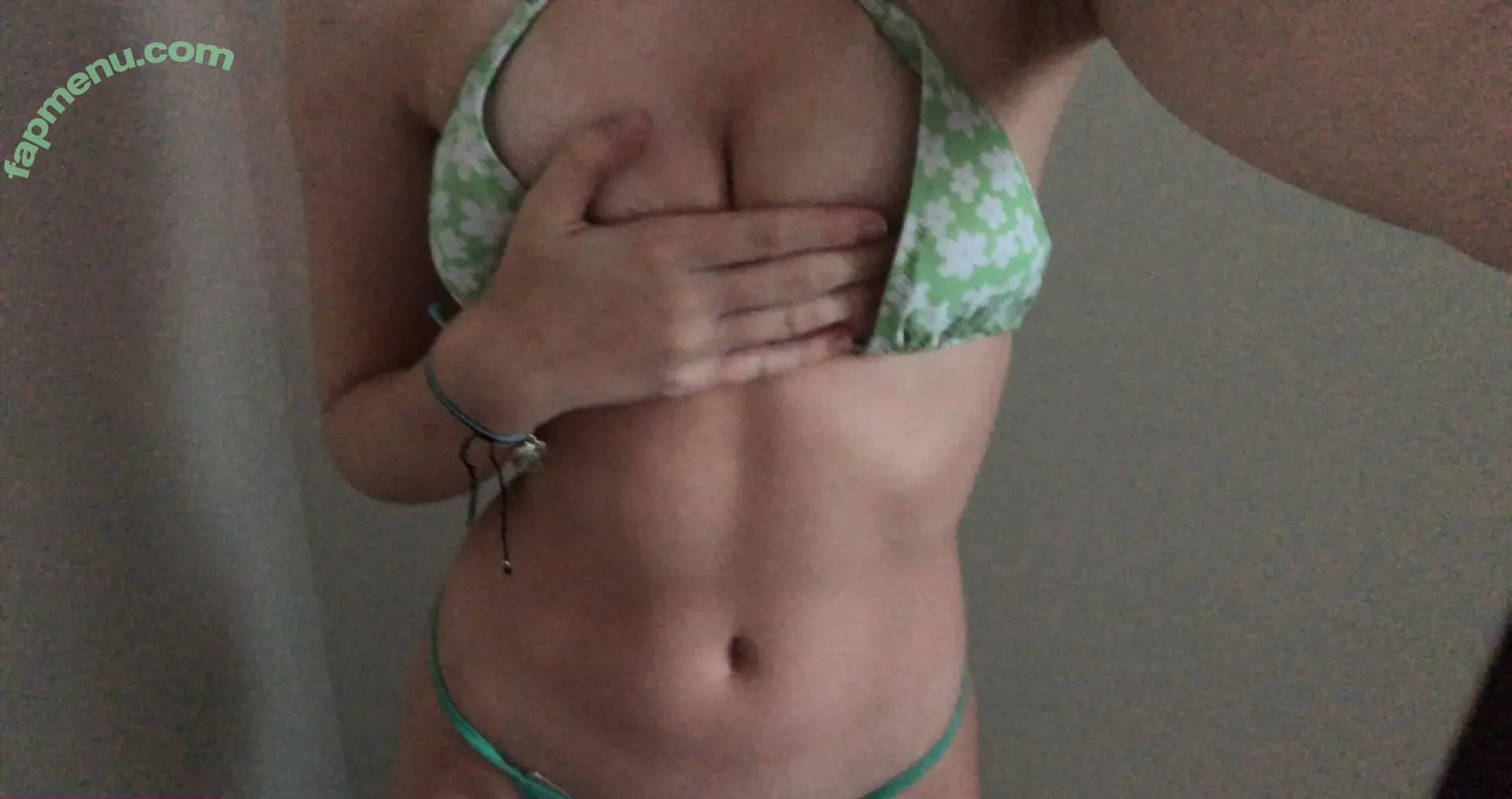 Caitprecious nude photo #0009 (Caitprecious)