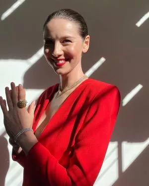 Caitriona Balfe / caitrionabalfe nude photo #0001