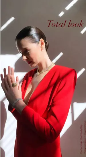 Caitriona Balfe / caitrionabalfe nude photo #0007
