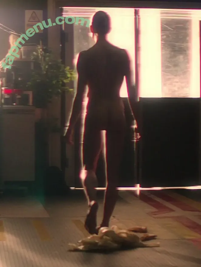 Caity Lotz nude photo #0375 (caitylotz)