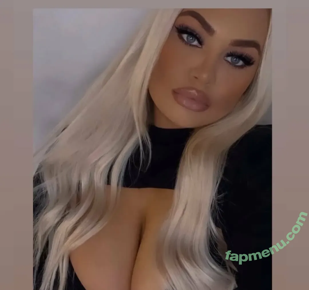 Caity Paige nude photo #0001 (caityy_paige / satansblondeangel)