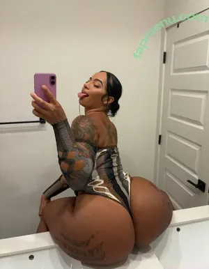 Cakequeenmami / DestinyLe00 / Destvnyle nude photo #0086