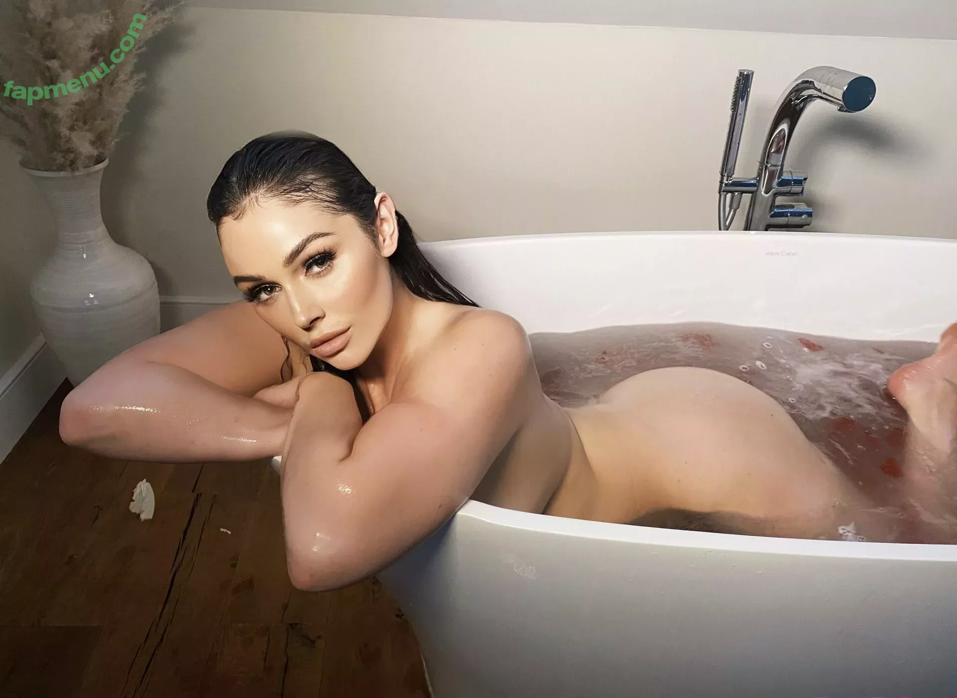 Cakeylondonx nude photo #0038 (cakeylondon)