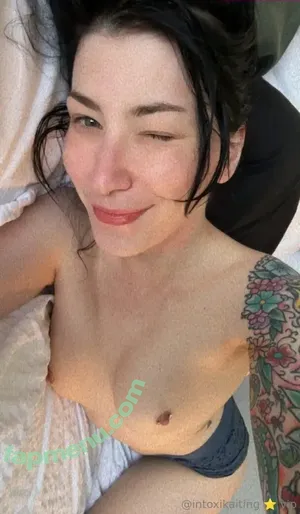 Calamitykait / Intoxikaiting nude photo #0030