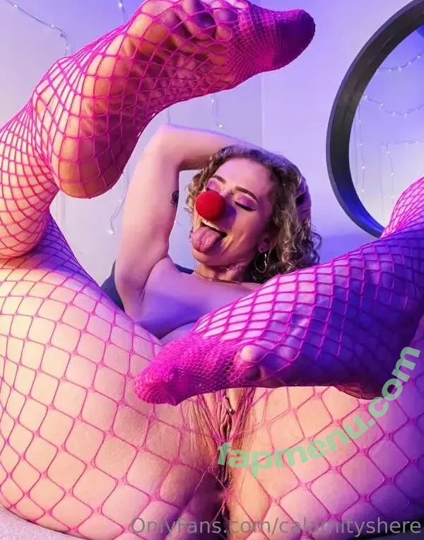 Calamityshere nude photo #0008 (Calamityshere)