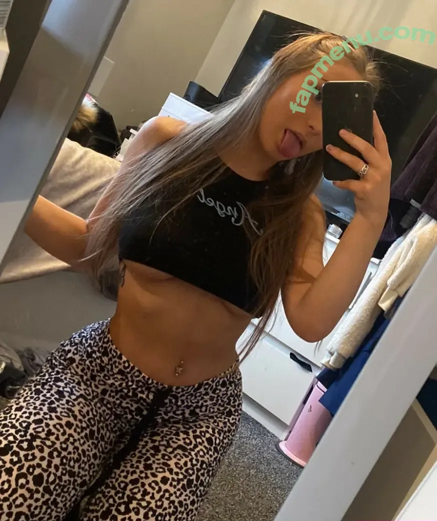 Caleyhutchisonx nude photo #0030 (Caleyhutchisonx)