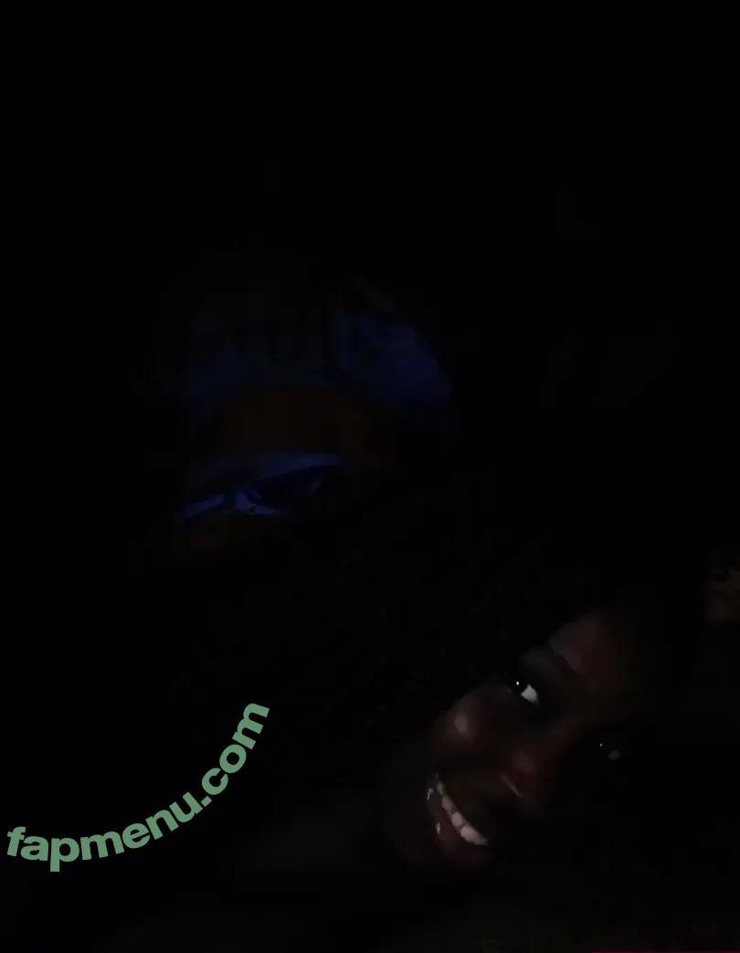 caliblackz nude photo #0005 (caliblackz)