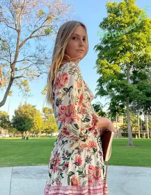 californiagirlrose / california.rosee nude photo #0100