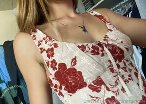 californiagirlrose / california.rosee nude photo #0164