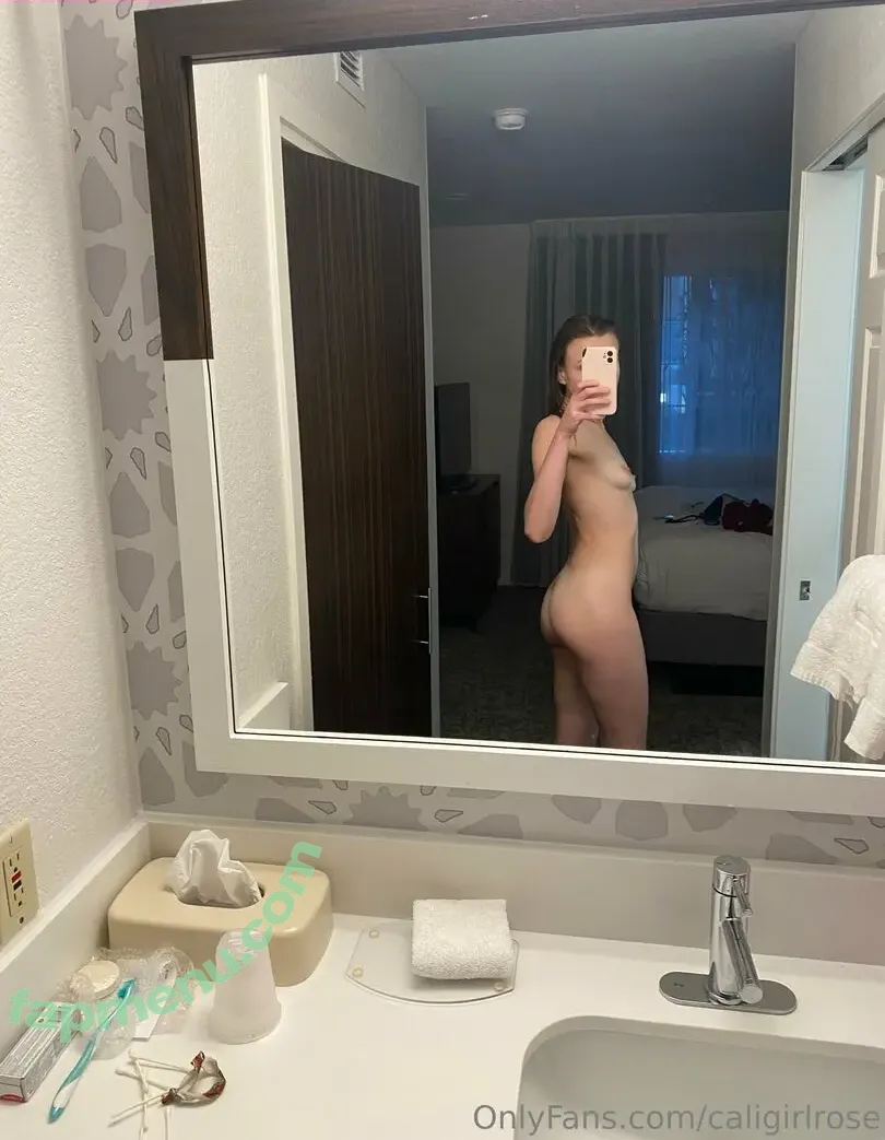 Caligirlrose nude photo #0003 (cali.girlrose / californiagirlrose)