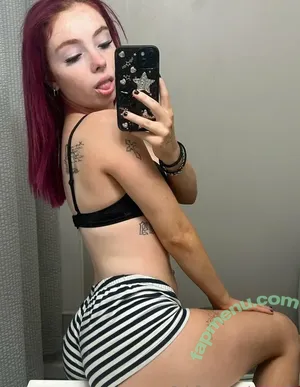 calilov3r / caliv3r nude photo #0027