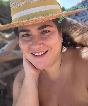 Caliope / a_greek_girl_in_mallorca / caliopemodel nude photo #0252