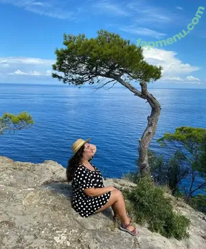 Caliope / a_greek_girl_in_mallorca / caliopemodel nude photo #0286