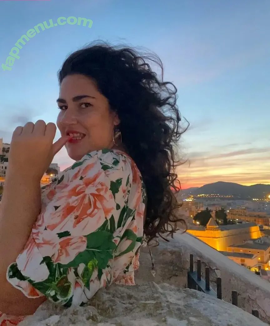 Caliope nude photo #0249 (a_greek_girl_in_mallorca / caliopemodel)