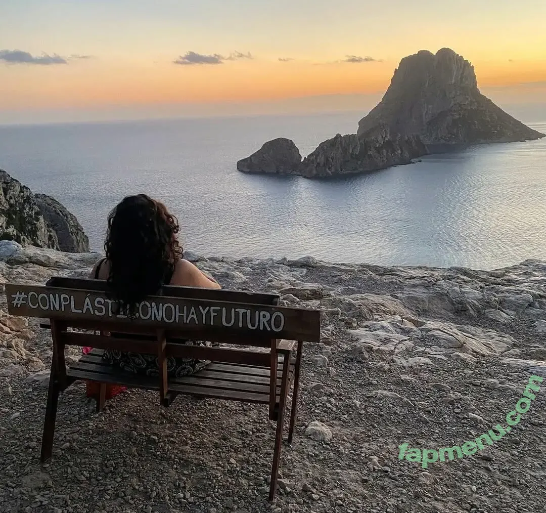 Caliope nude photo #0253 (a_greek_girl_in_mallorca / caliopemodel)