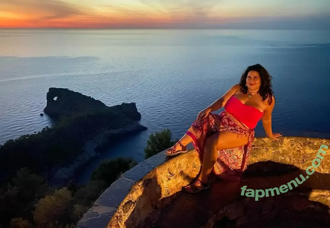 Caliope nude photo #0274 (a_greek_girl_in_mallorca / caliopemodel)