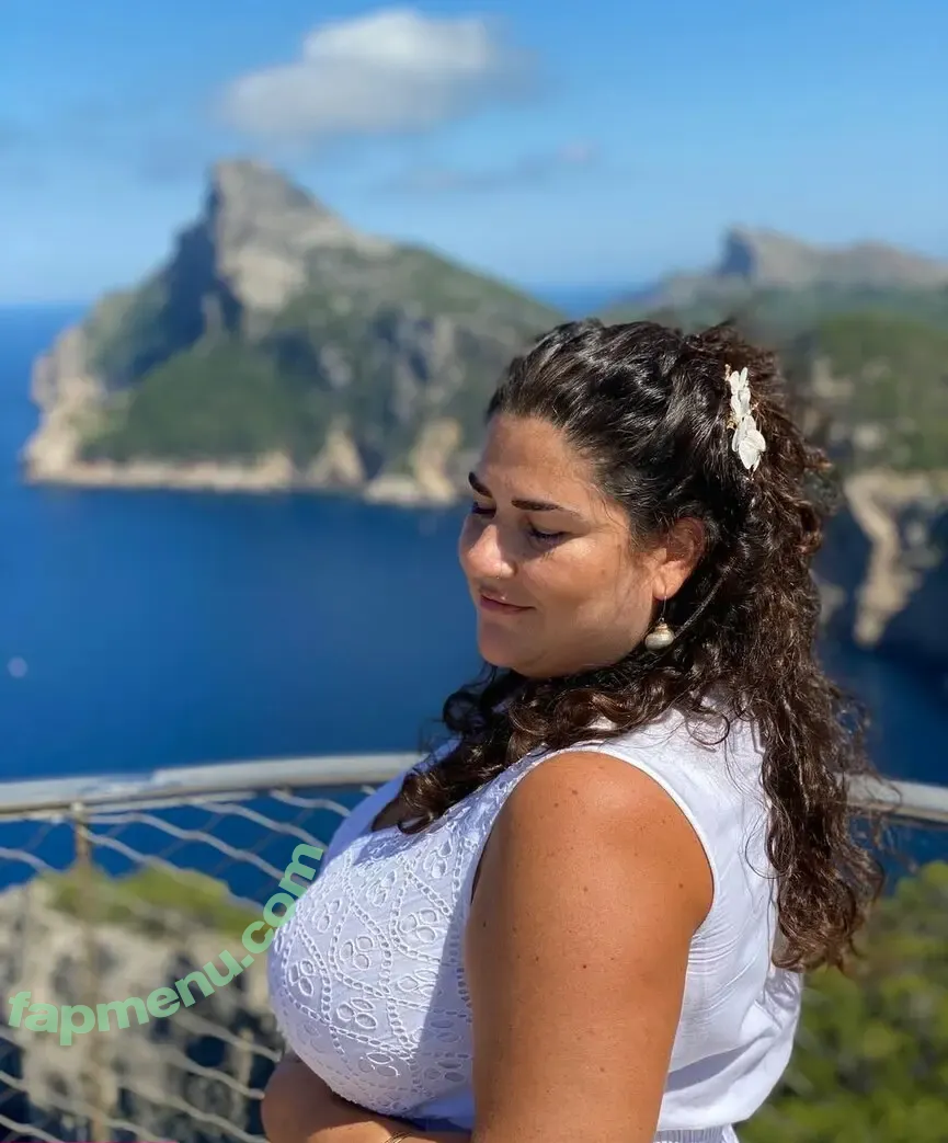 Caliope nude photo #0275 (a_greek_girl_in_mallorca / caliopemodel)